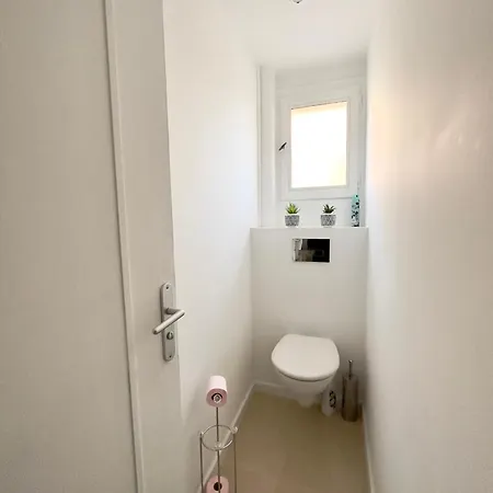 T5 Centre Apartment